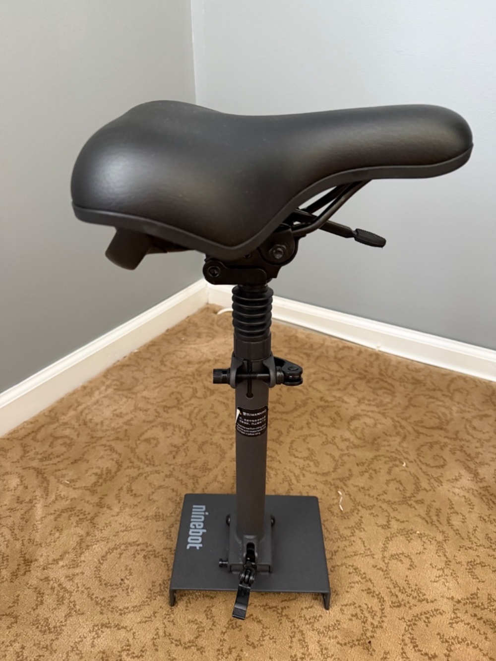 NIB - Seat for Ninebot KickScooter MAX by Segway - Picture 3 of 6
